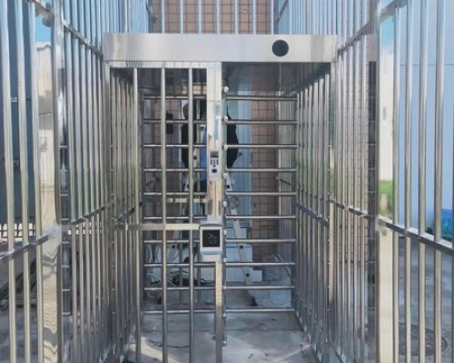 Puertas de Cortesía y Torniquetes en México